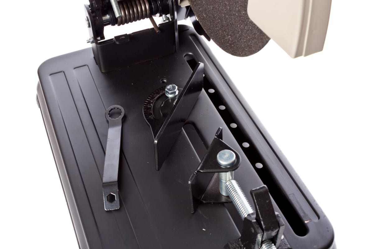 Станок отрезной Redverg RD-CM355-2300