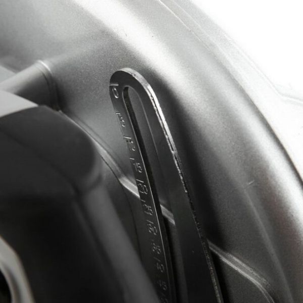 Циркулярная пила Интерскол ДП-210/1900ЭМ 