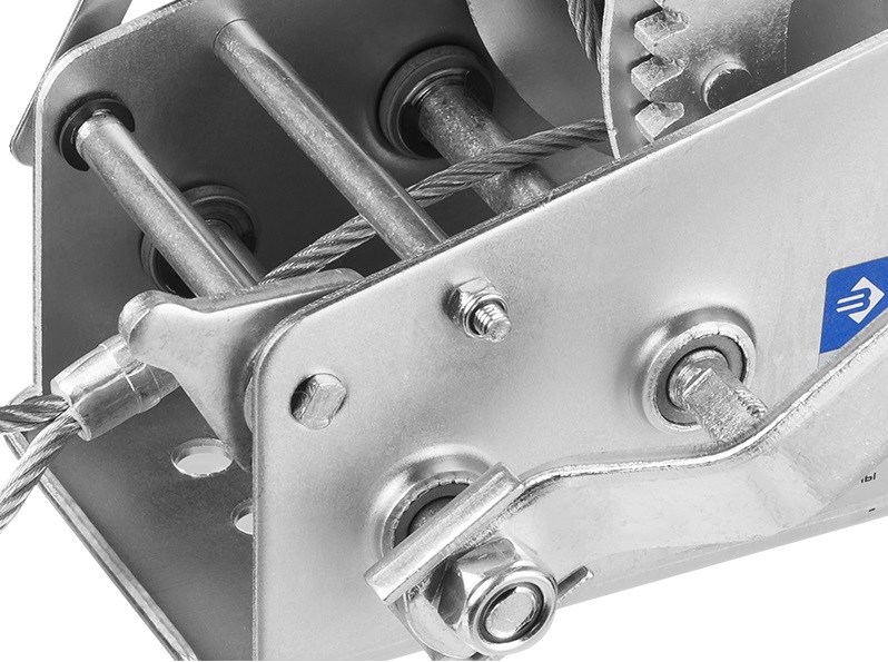 Лебедка ручная барабанная ЗУБР ПРОФЕССИОНАЛ 0.9т/8м, тяговая, тросовая